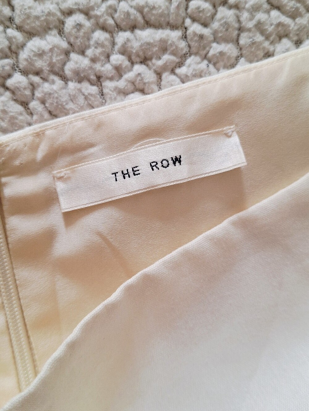 THE ROW Magdita Extended Waistband Pleated Midi Skirt In Ivory US 8 Org $1,470 - Picture 11 of 16